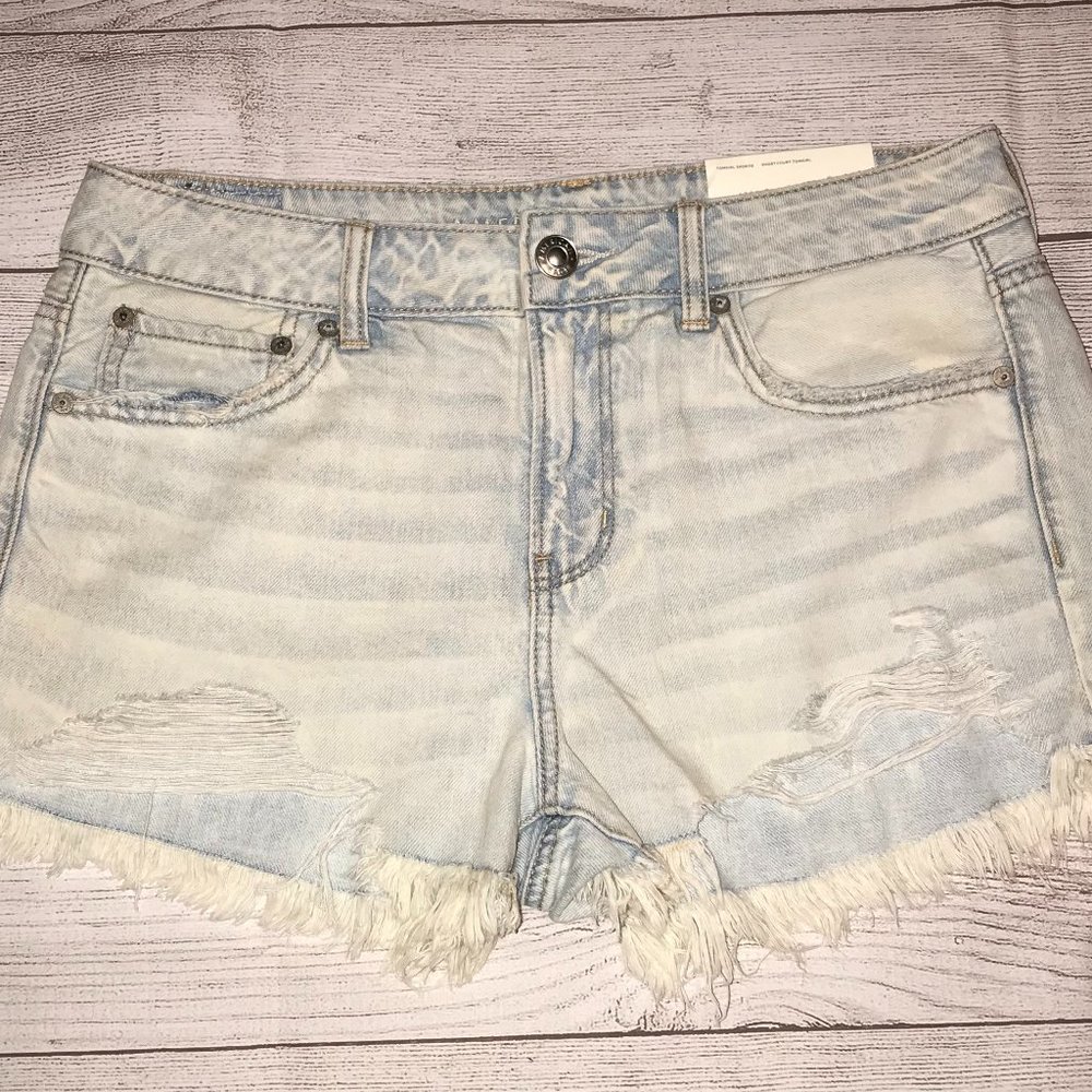 American Eagle Tomgirl Shortie Jean Short